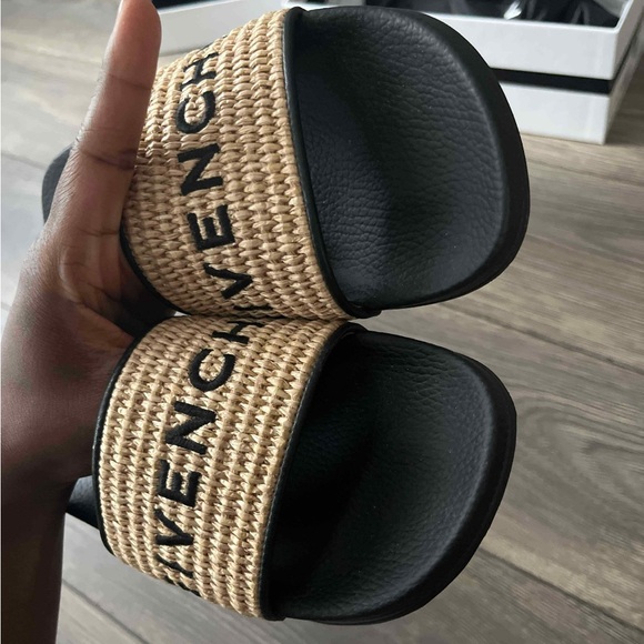 Givenchy slides - Picture 8 of 9